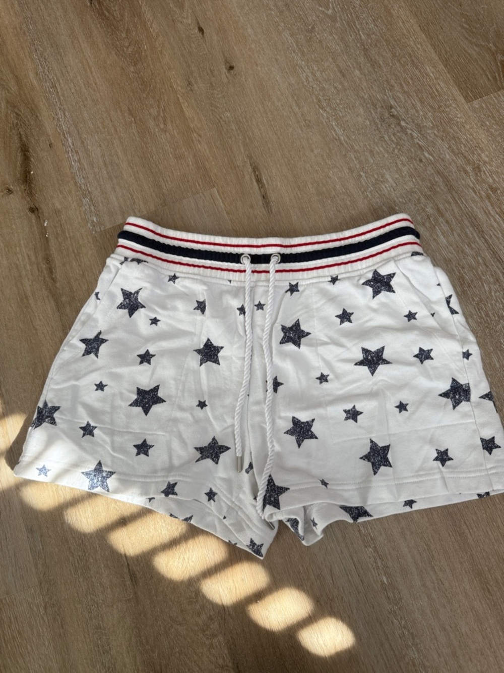 Lou & Grey White Star Print Lounge Shorts with Navy Stars